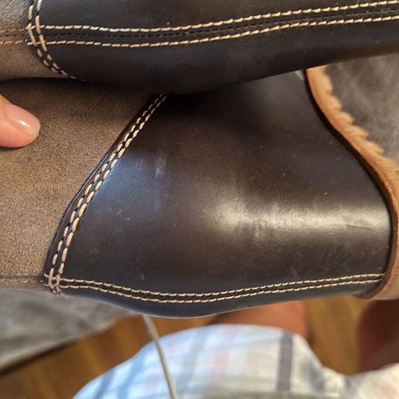 Ugg Alasdair Leather Wedge Boot - Picture 8 of 9